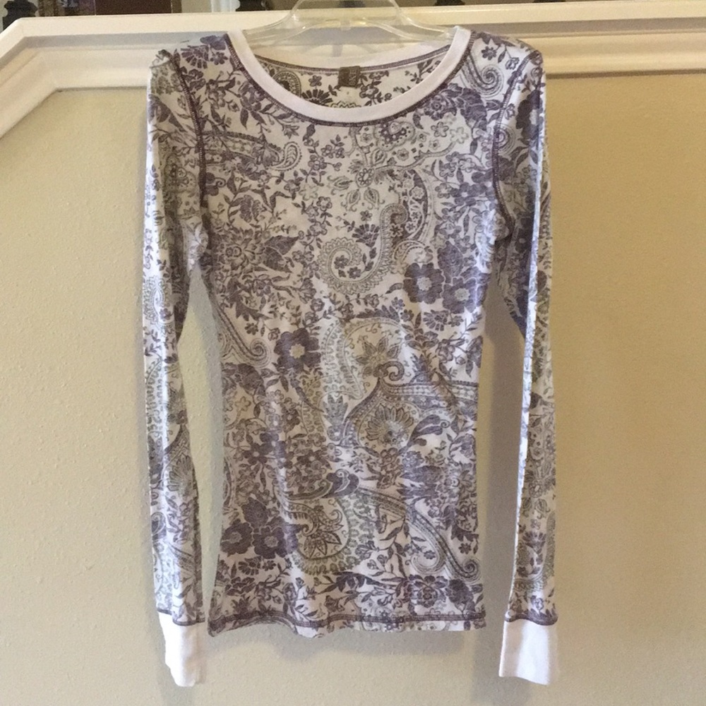 Plum and cream exposed seams baseball tee